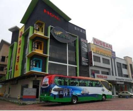 Golden Leaf Hotel Danga Bay Johor Bahru Esterno foto