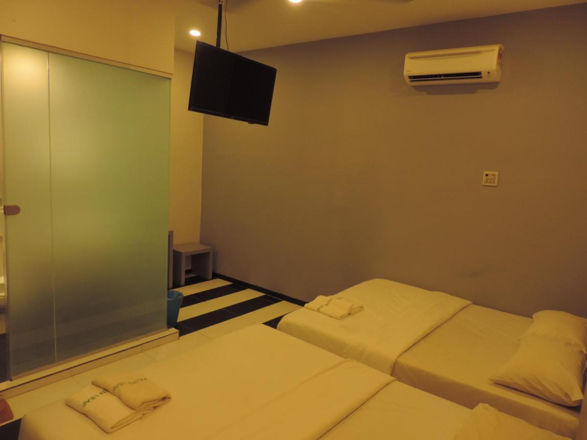 Golden Leaf Hotel Danga Bay Johor Bahru Esterno foto