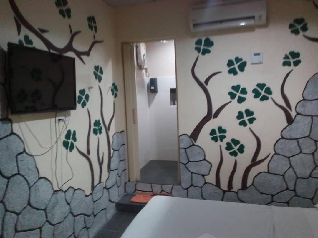 Golden Leaf Hotel Danga Bay Johor Bahru Esterno foto